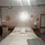 Mirella Apt, 2Min Train Station
