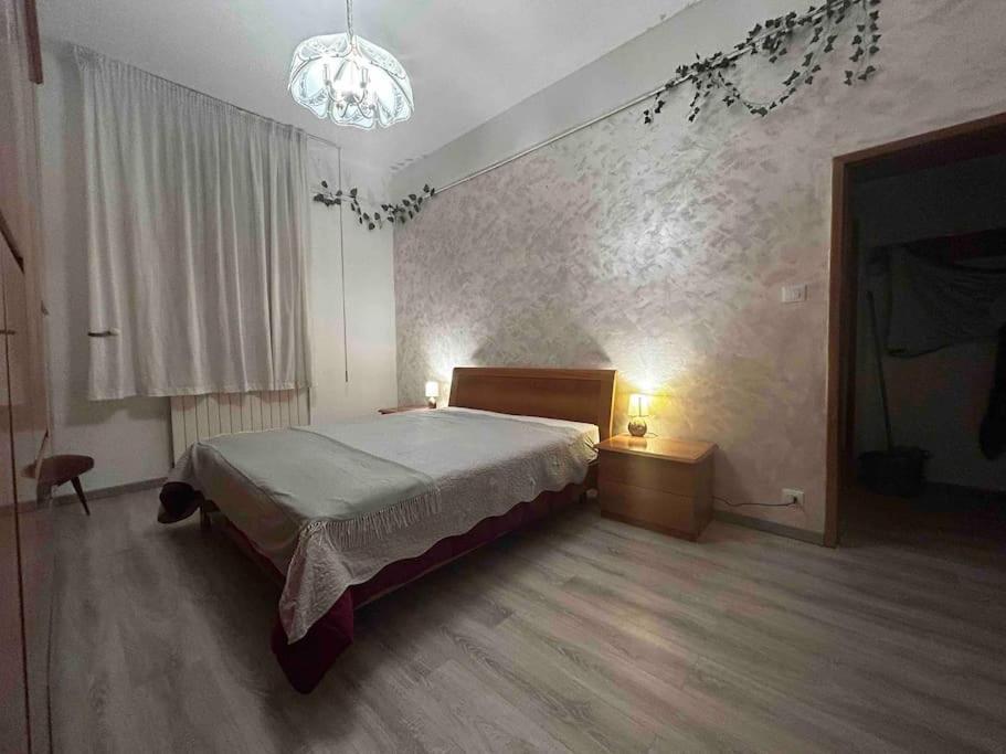 Mirella Apt, 2min Train Station Appartement Mestre